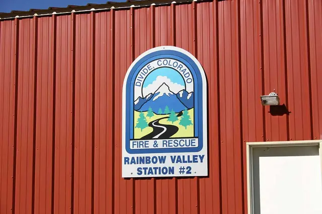 Rainbow Valley logo sign on a red metal building