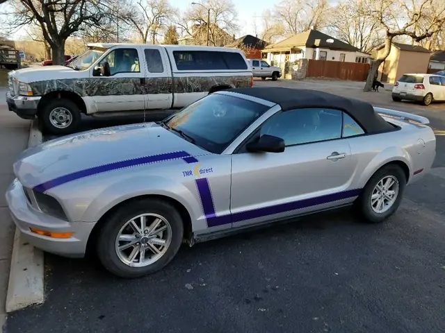 Mustang convertible with stripe graphics